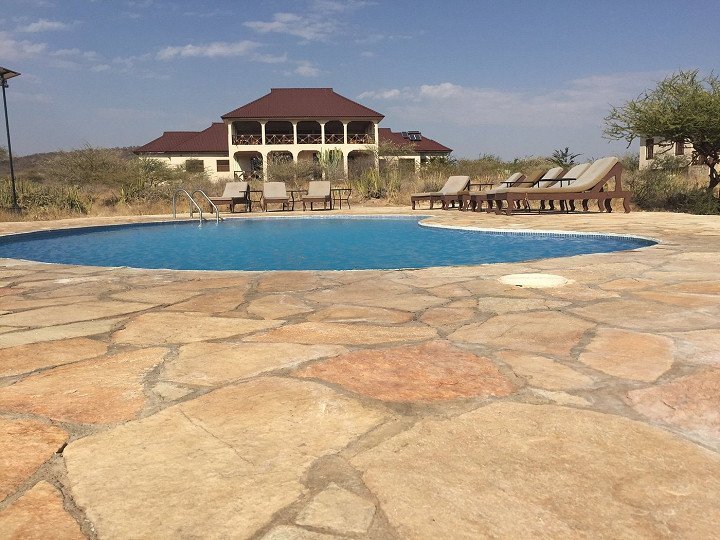 Lake Eyasi Safari Lodge