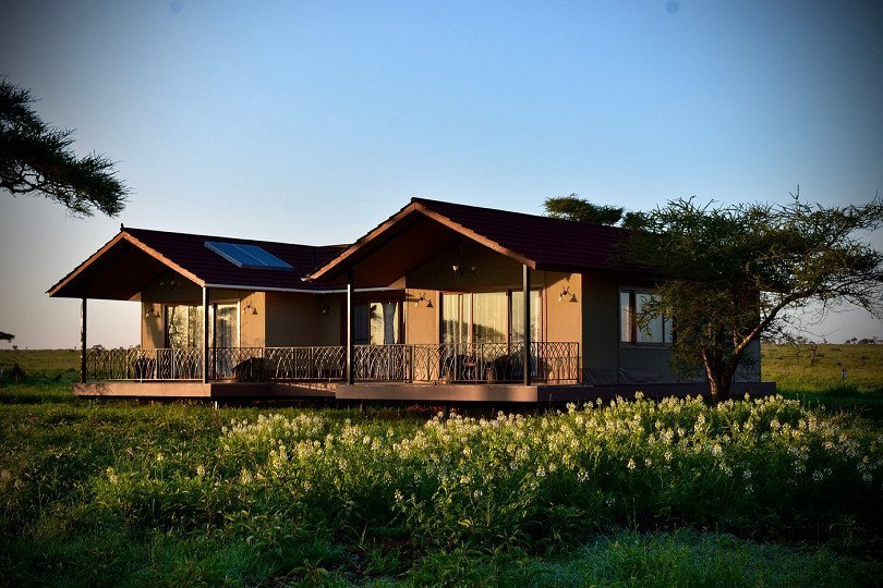 Serengeti River Camp.